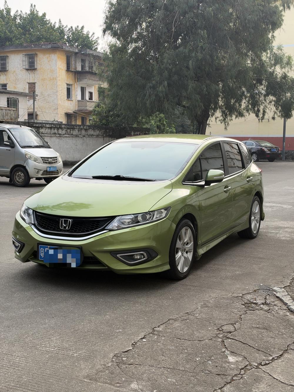 Honda Jade