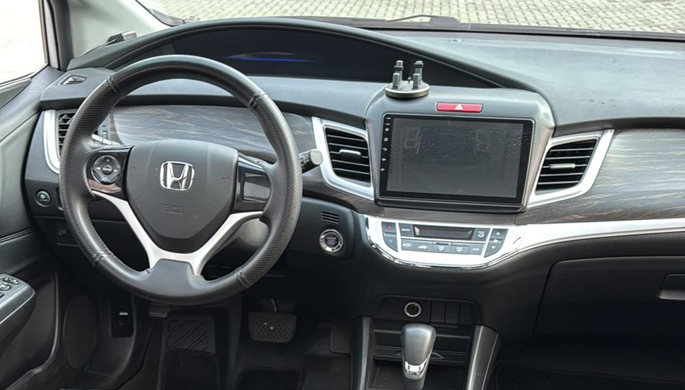 Honda Jade