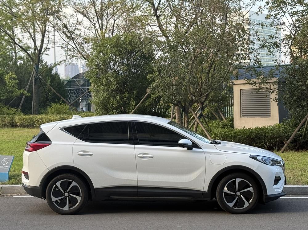 Hongqi Hongqi E-HS3