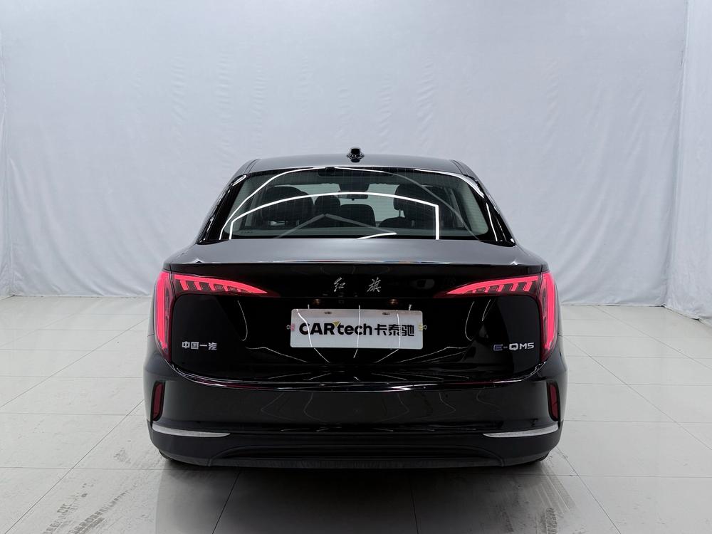 Hongqi Hongqi E-QM5