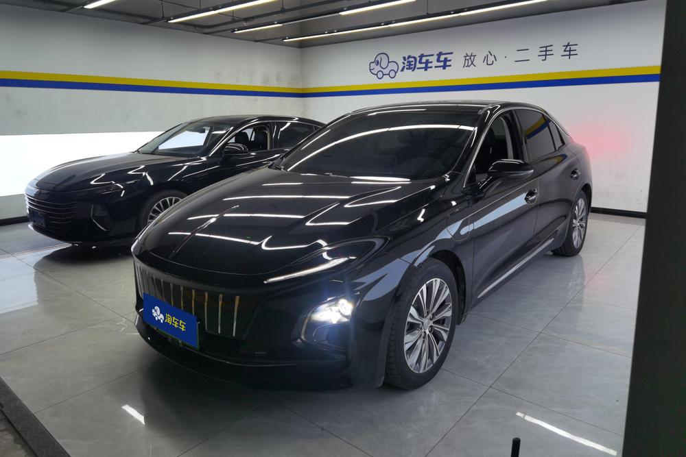 Hongqi Hongqi E-QM5