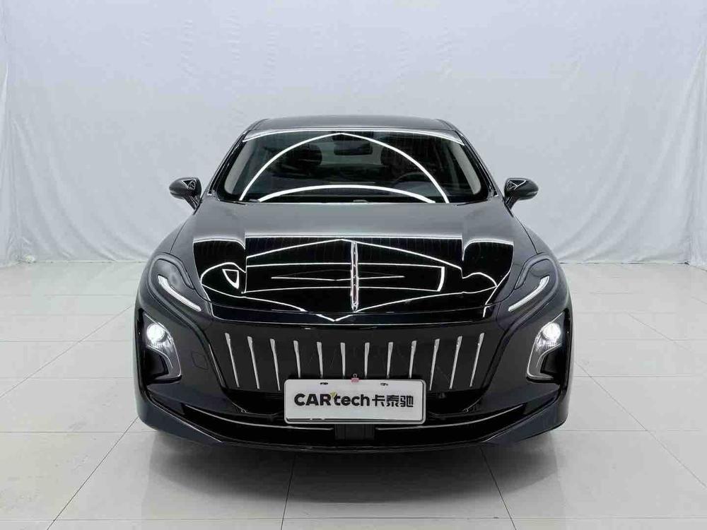 Hongqi Hongqi E-QM5