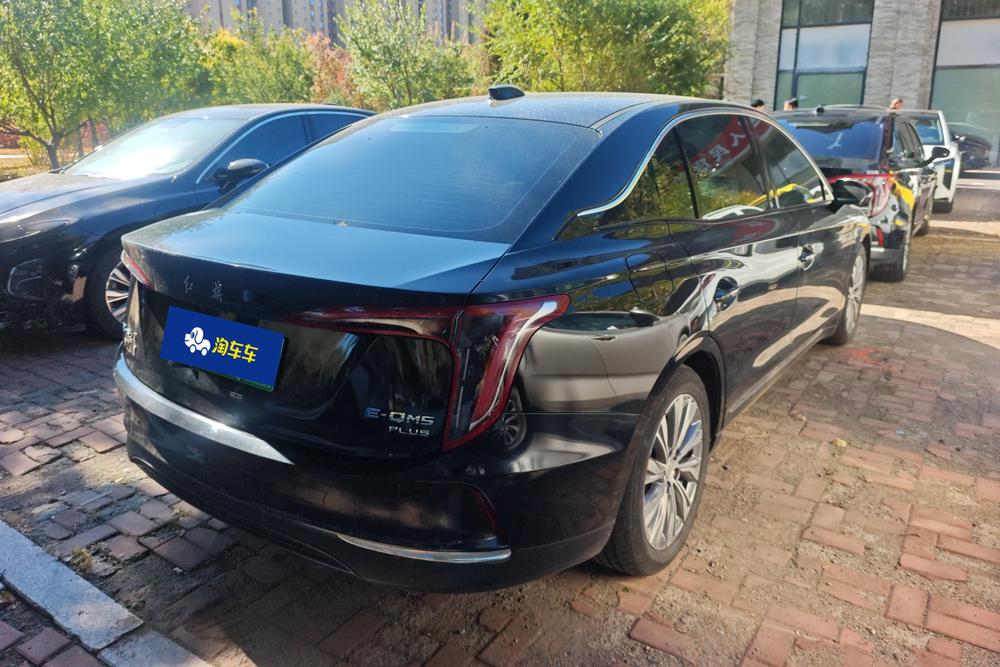 Hongqi Hongqi E-QM5