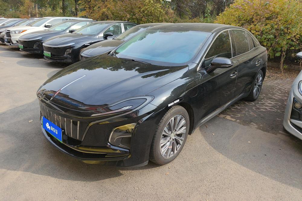 Hongqi Hongqi E-QM5
