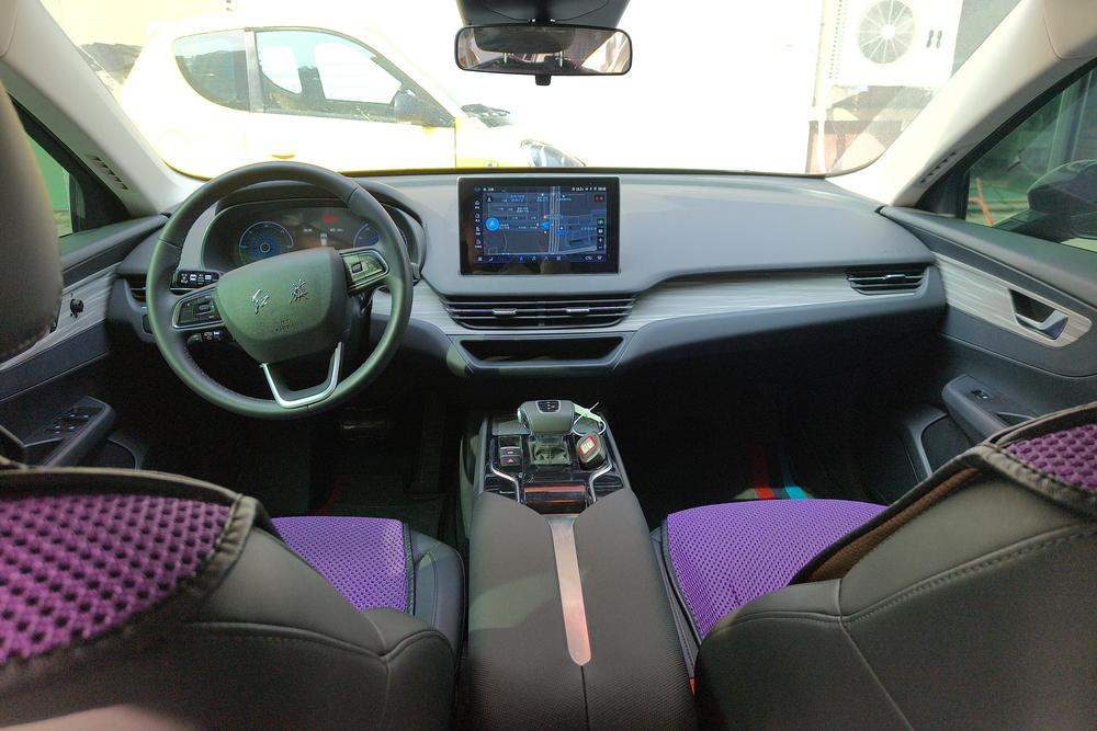 Hongqi Hongqi E-QM5