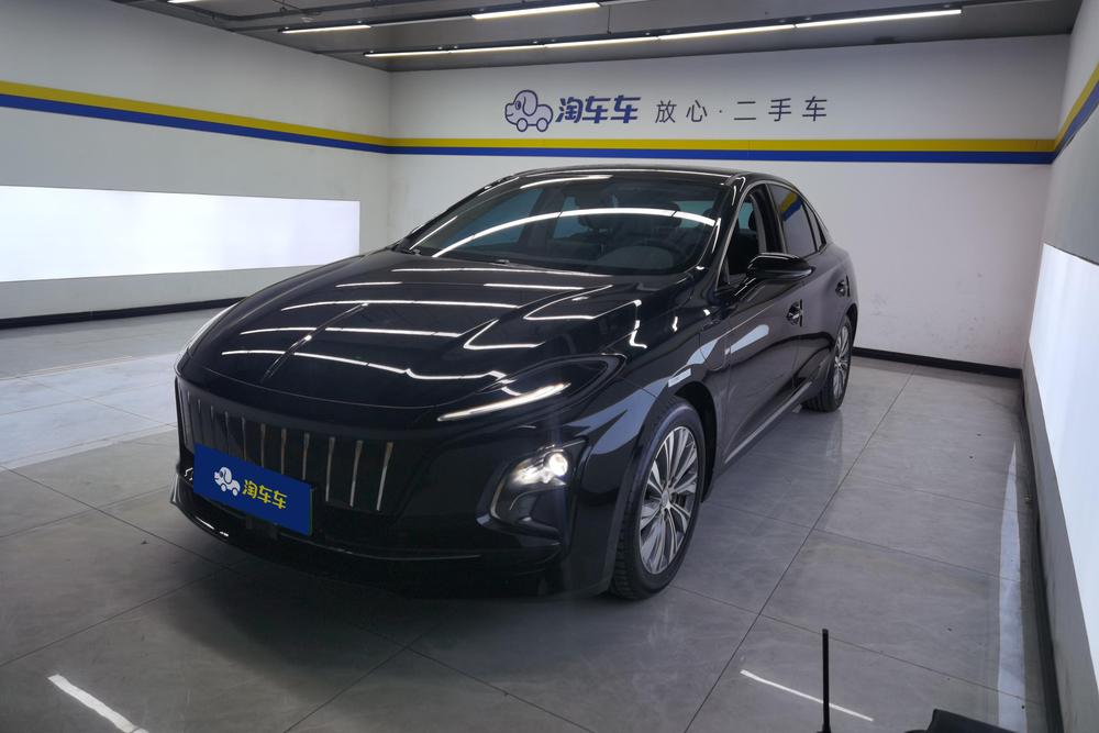 Hongqi Hongqi E-QM5