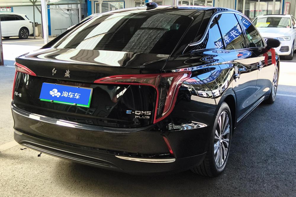 Hongqi Hongqi E-QM5