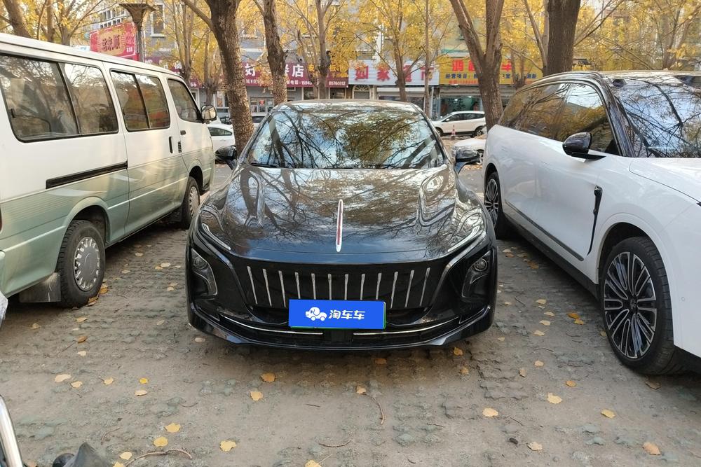 Hongqi Hongqi E-QM5