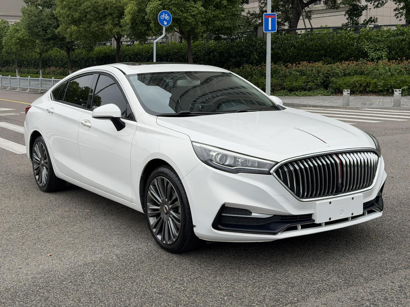 Hongqi Hongqi H5 Classic