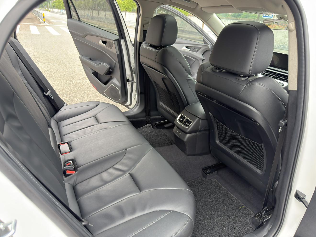 Hongqi Hongqi H5 Classic