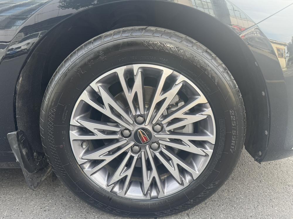 Hongqi Hongqi H5