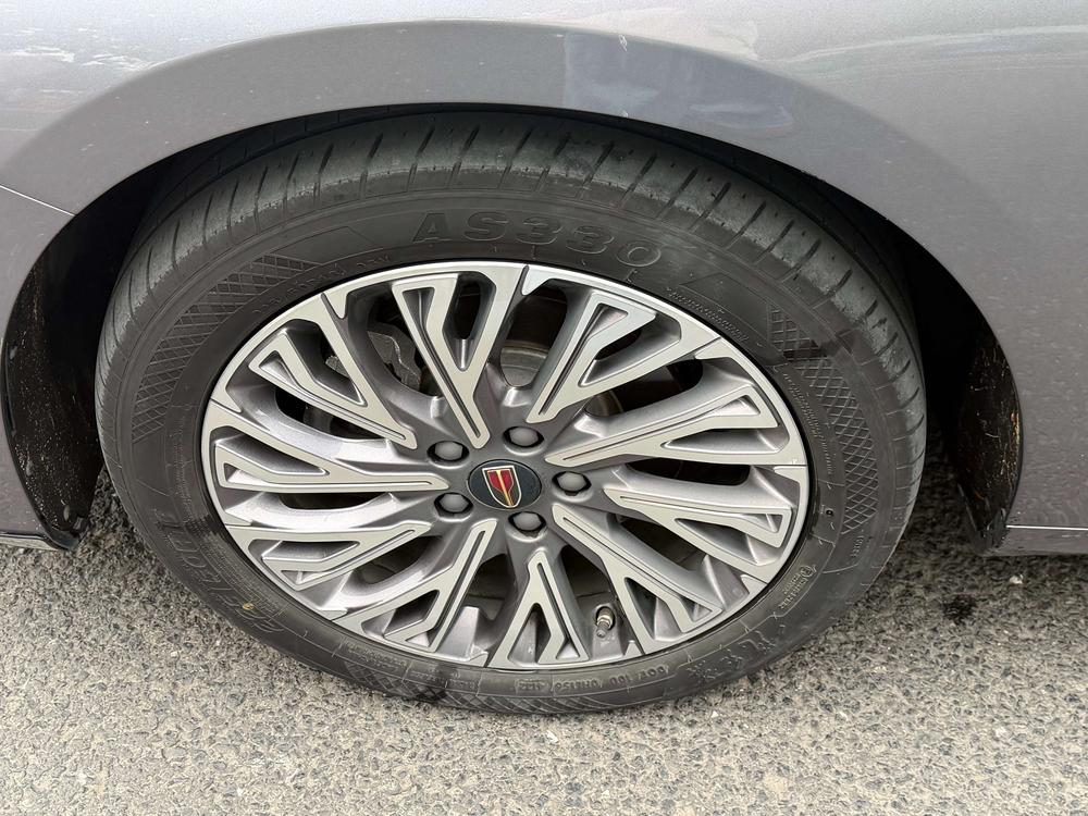 Hongqi Hongqi H5