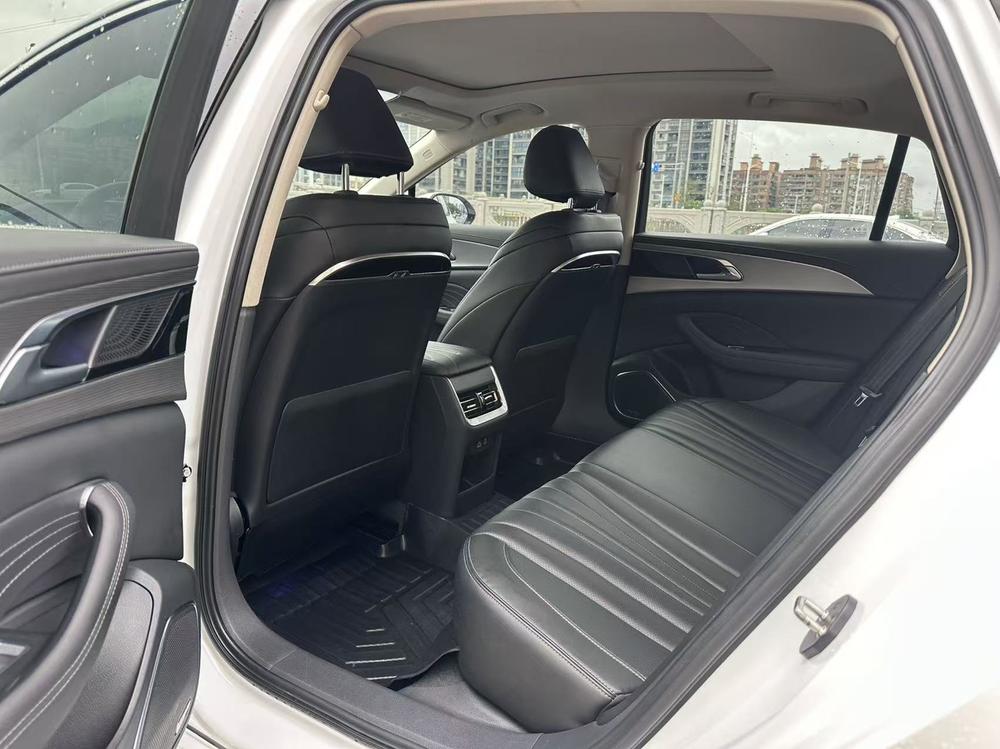 Hongqi Hongqi H5