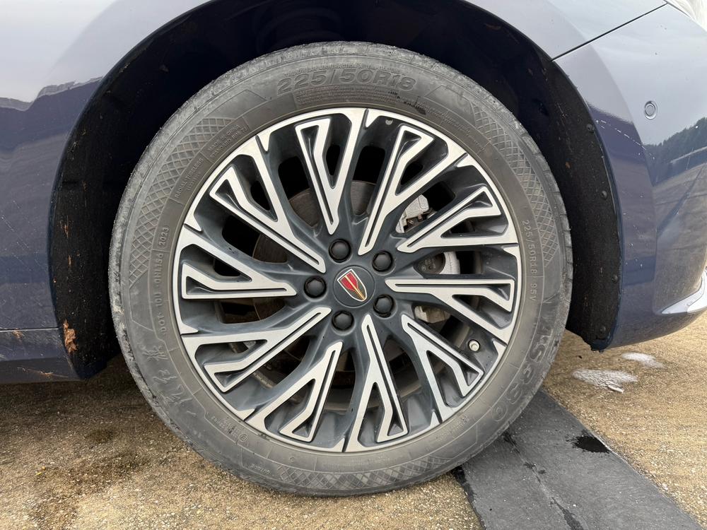 Hongqi Hongqi H5