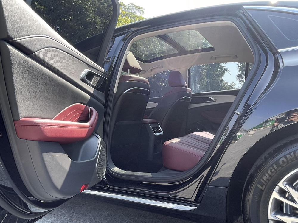 Hongqi Hongqi H5