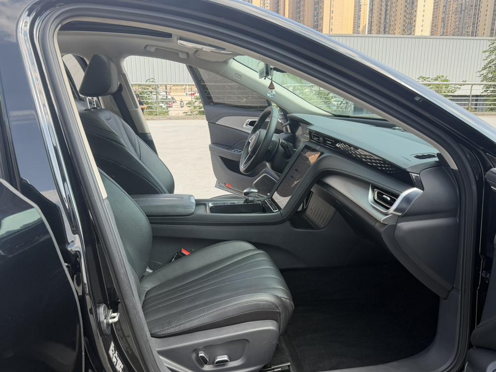 Hongqi Hongqi H5