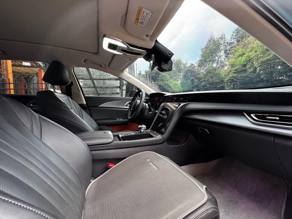 Hongqi Hongqi H5
