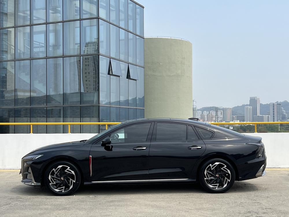 Hongqi Hongqi H6