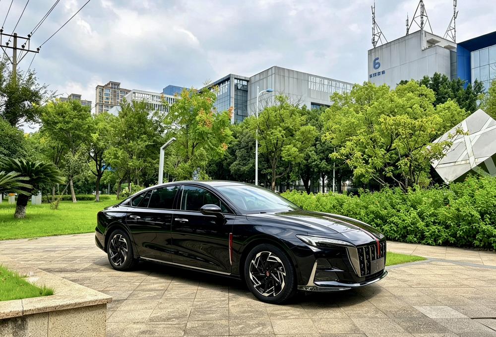 Hongqi Hongqi H6