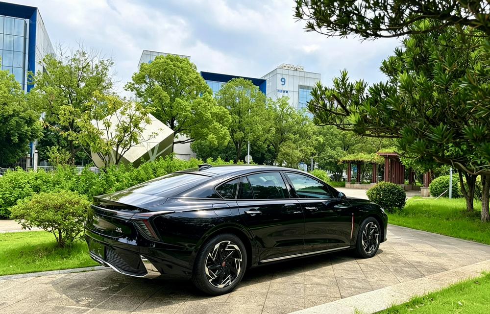 Hongqi Hongqi H6