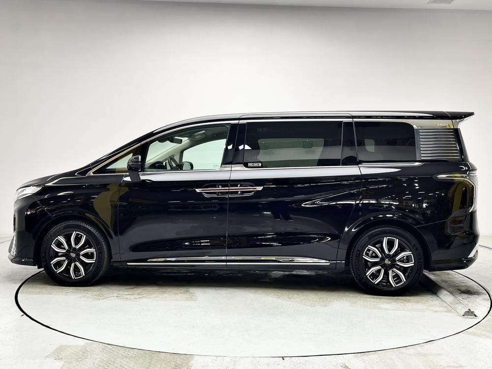 Hongqi Hongqi HQ9