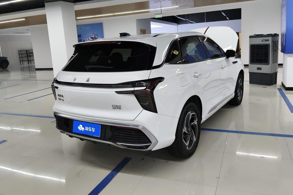 Hongqi Hongqi HS3