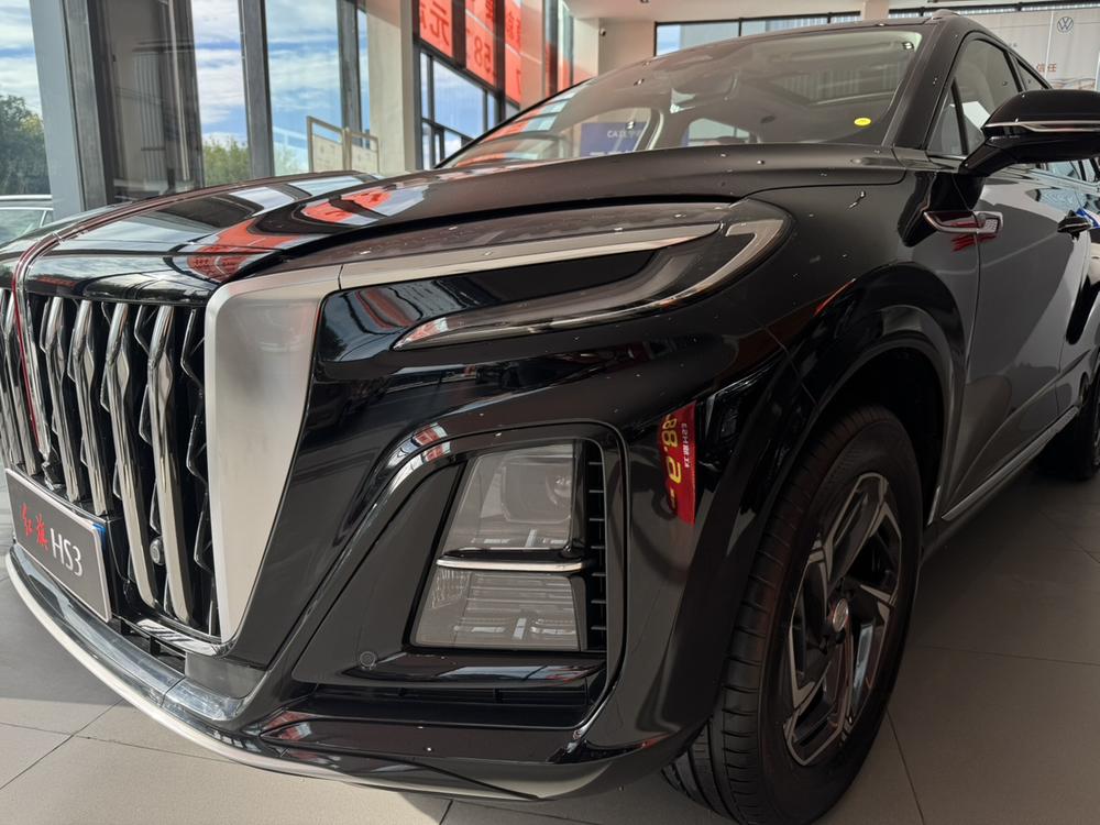 Hongqi Hongqi HS3
