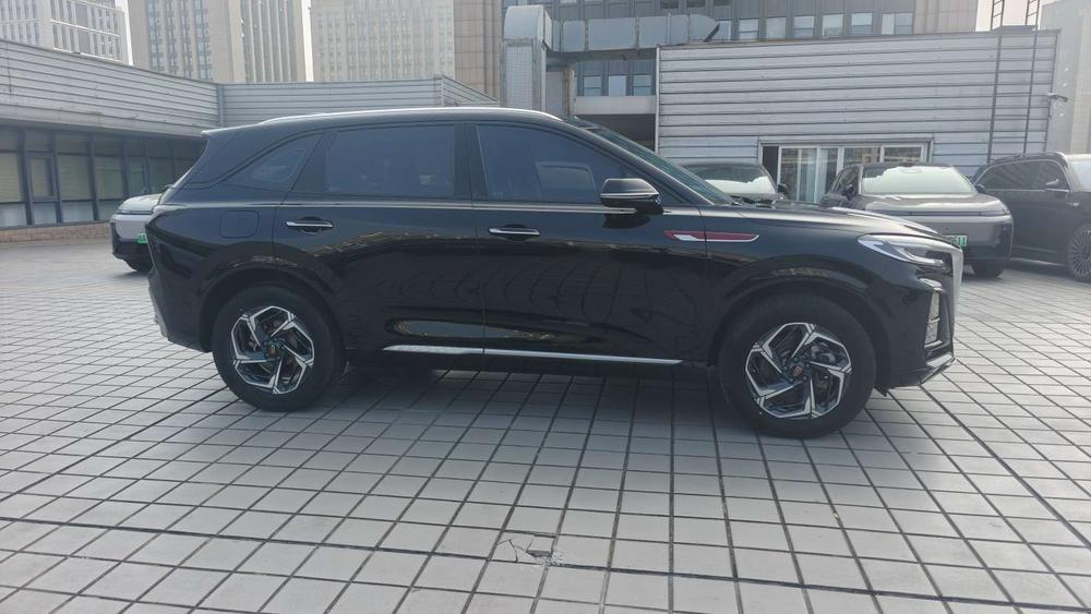 Hongqi Hongqi HS3