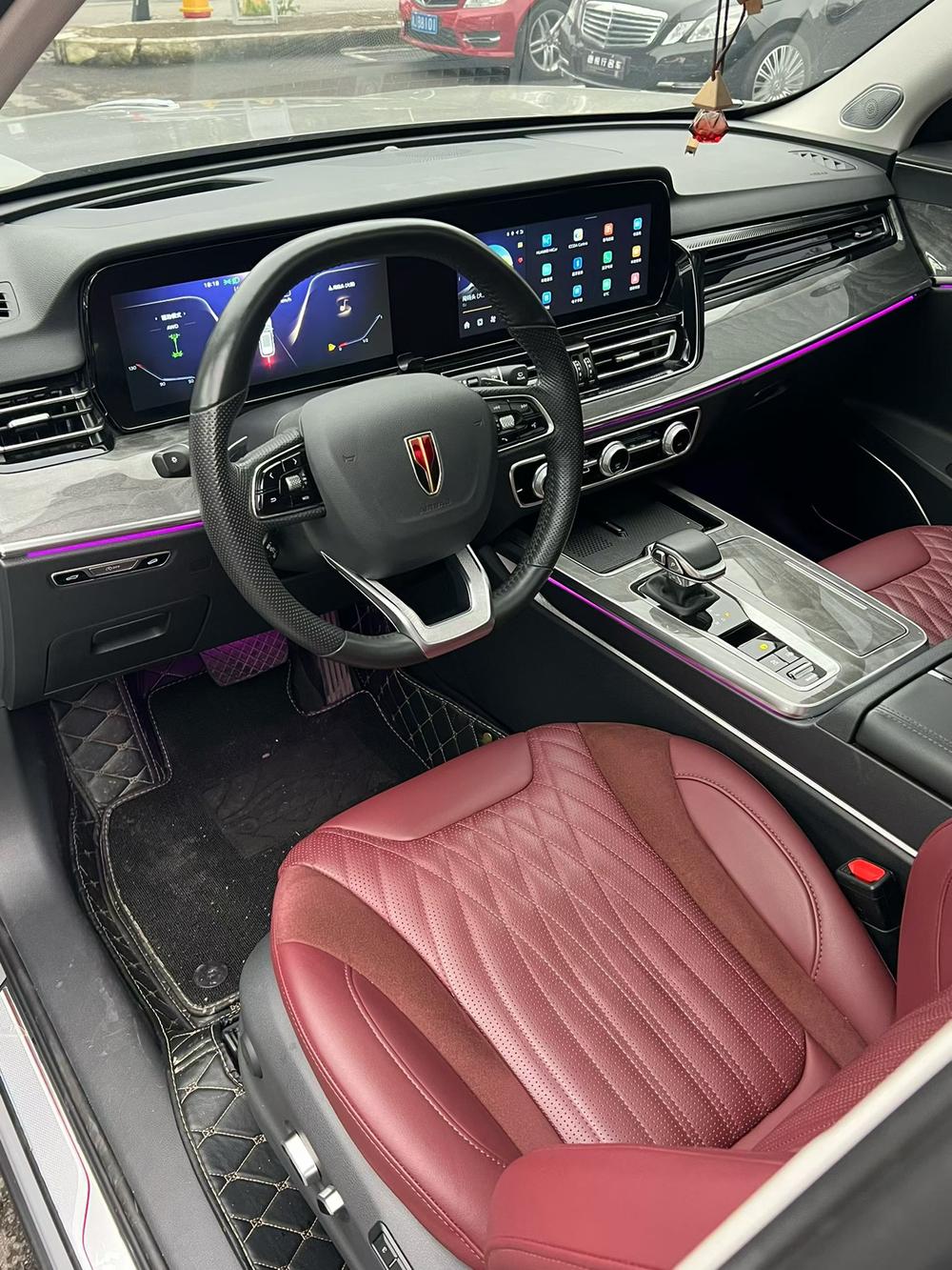 Hongqi Hongqi HS5