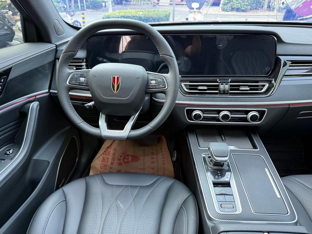 Hongqi Hongqi HS5