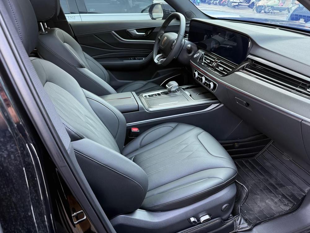 Hongqi Hongqi HS5