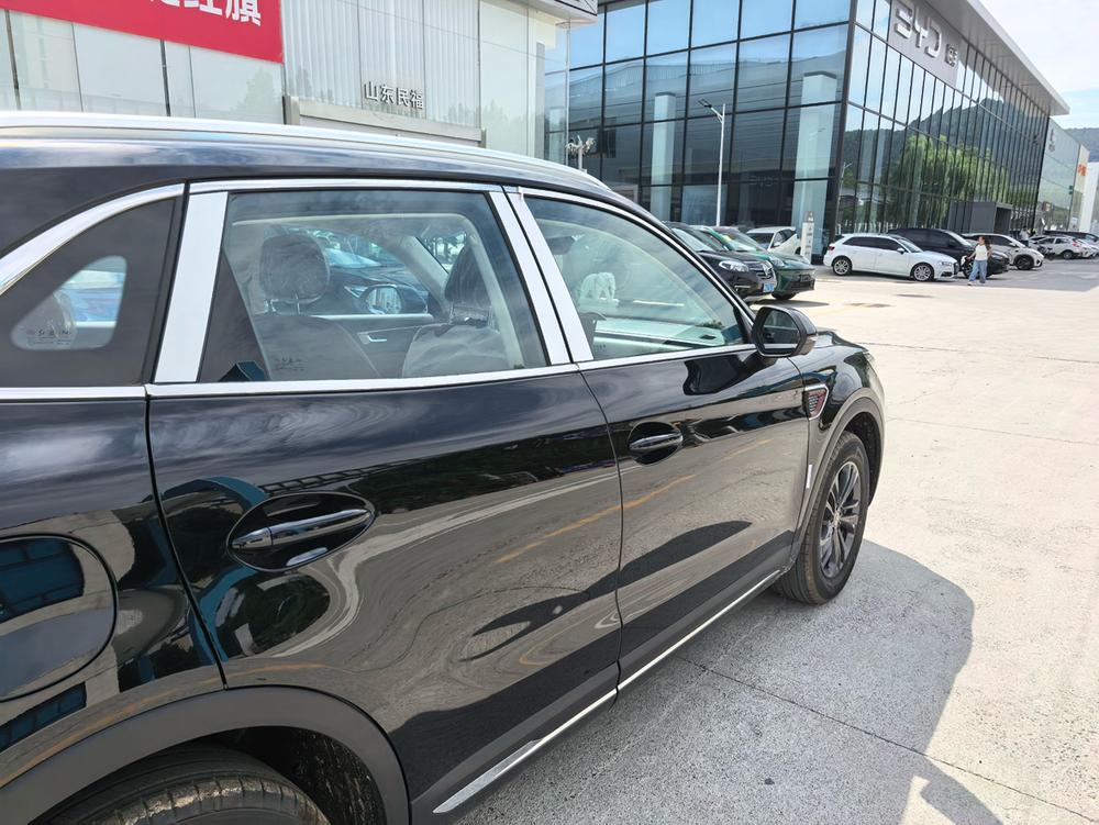 Hongqi Hongqi HS5
