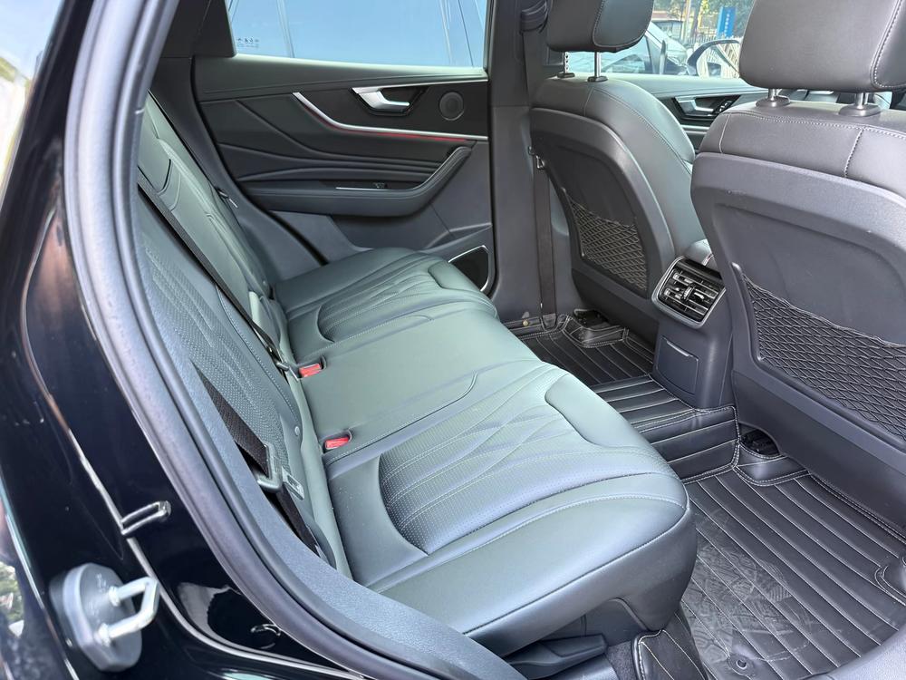 Hongqi Hongqi HS5