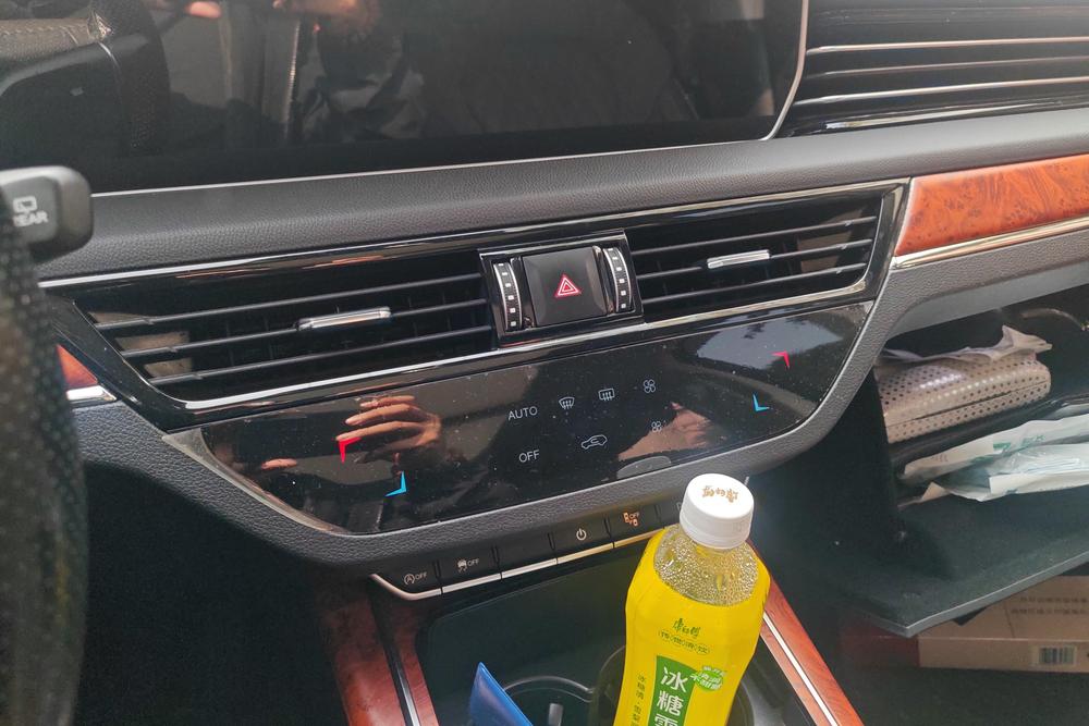 Hongqi Hongqi HS5