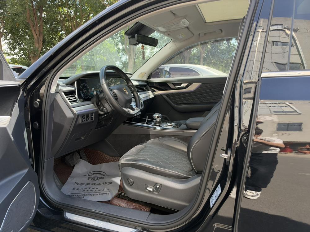 Hongqi Hongqi HS5