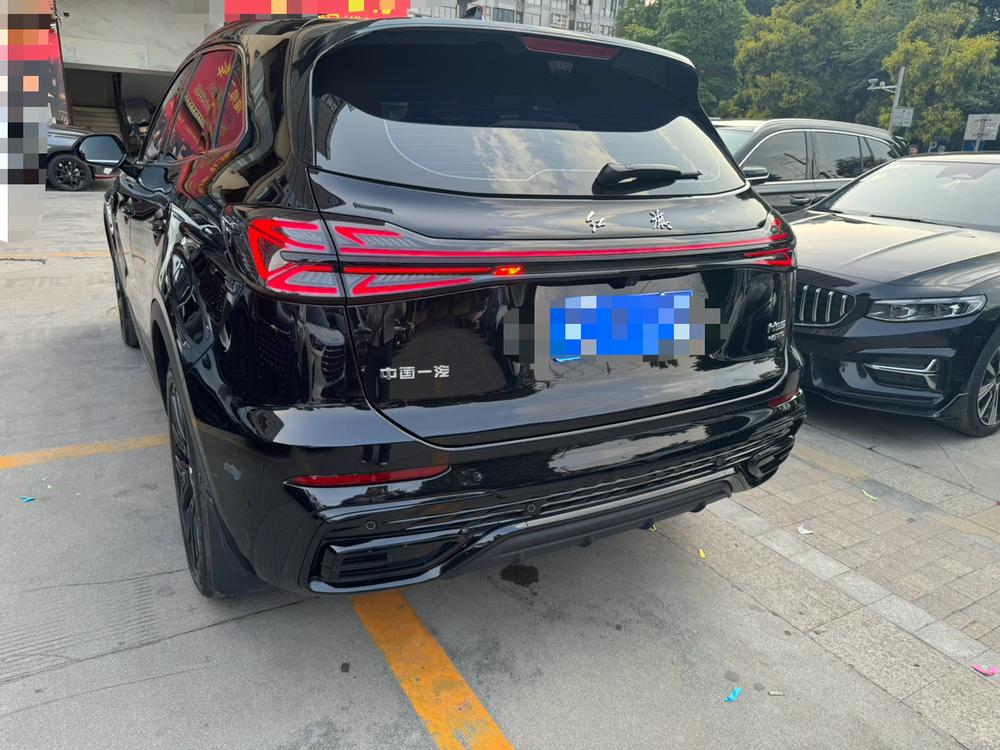 Hongqi Hongqi HS5