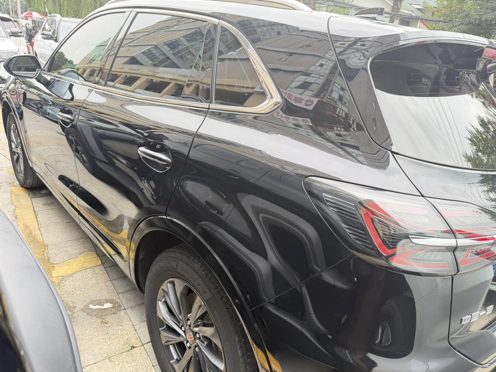 Hongqi Hongqi HS5