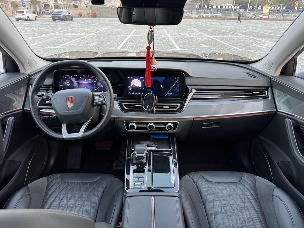Hongqi Hongqi HS5