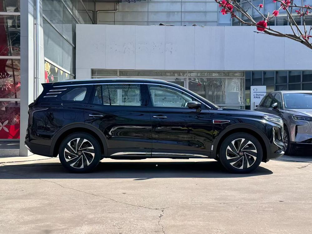 Hongqi Hongqi HS7 PHEV