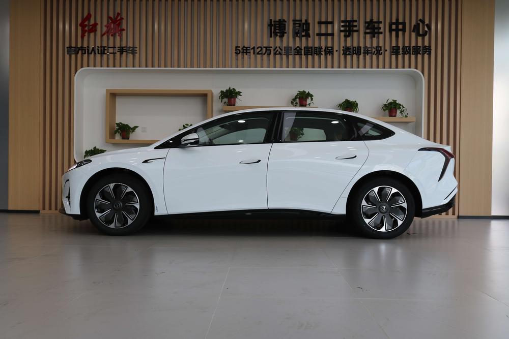 Hongqi Hongqi Tiangong 05