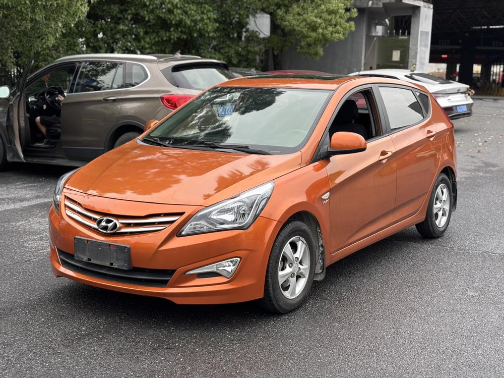 Hyundai Accent