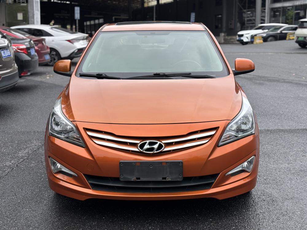 Hyundai Accent