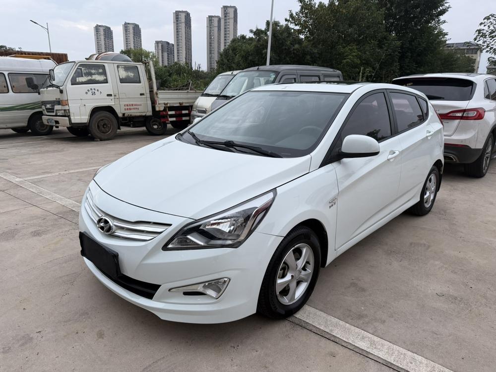 Hyundai Accent