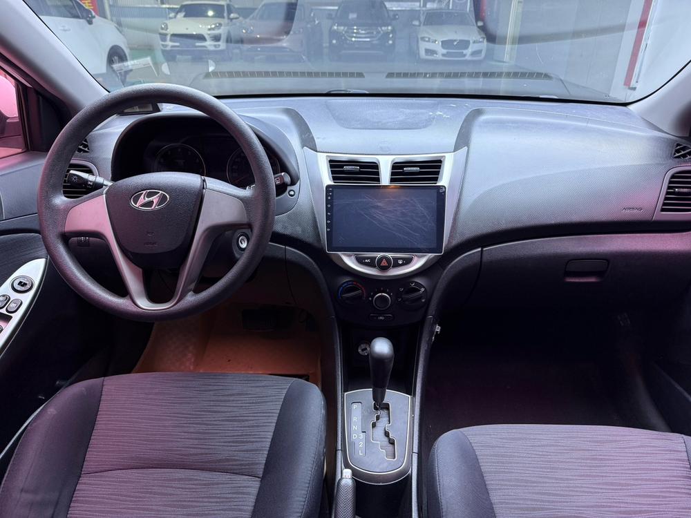 Hyundai Accent