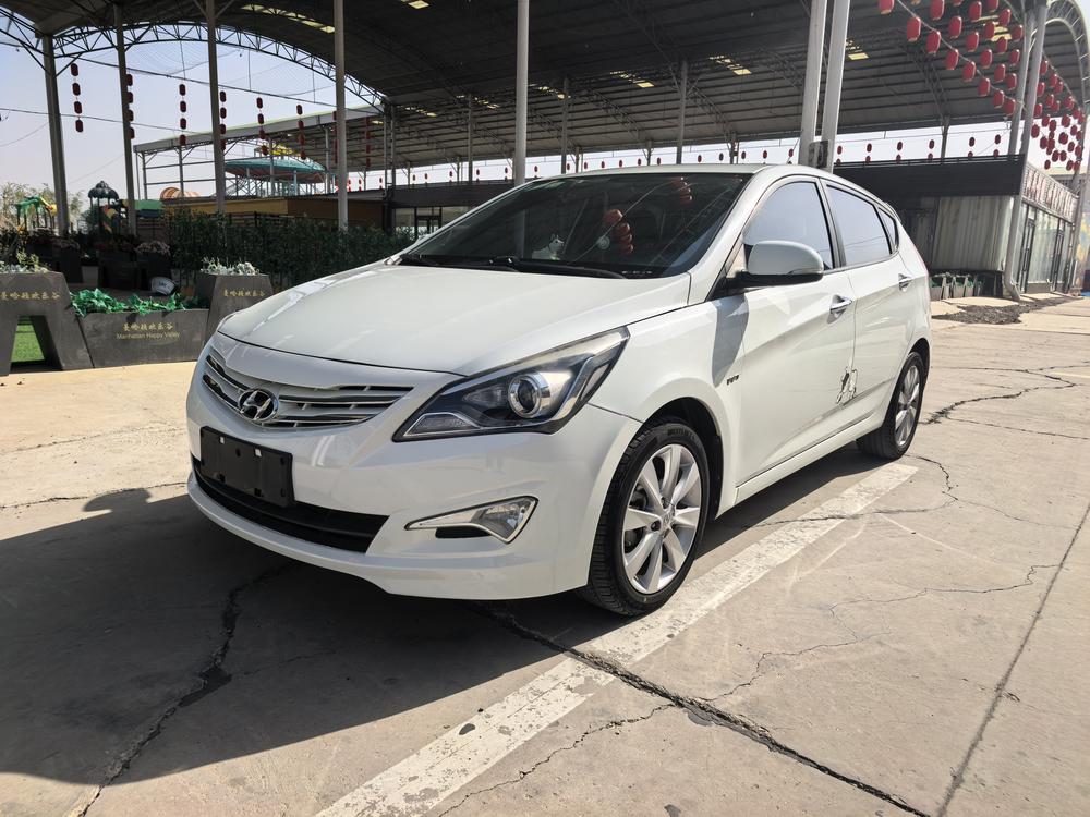 Hyundai Accent