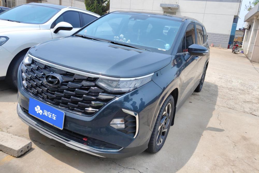 Hyundai Custo