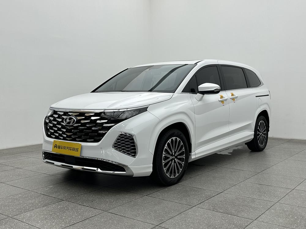 Hyundai Custo