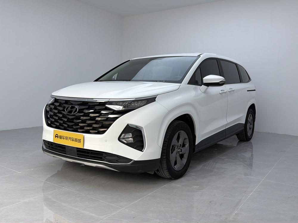 Hyundai Custo