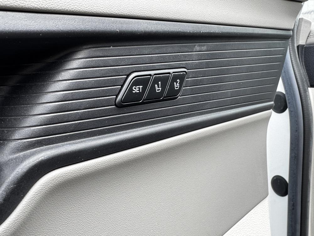Hyundai Custo