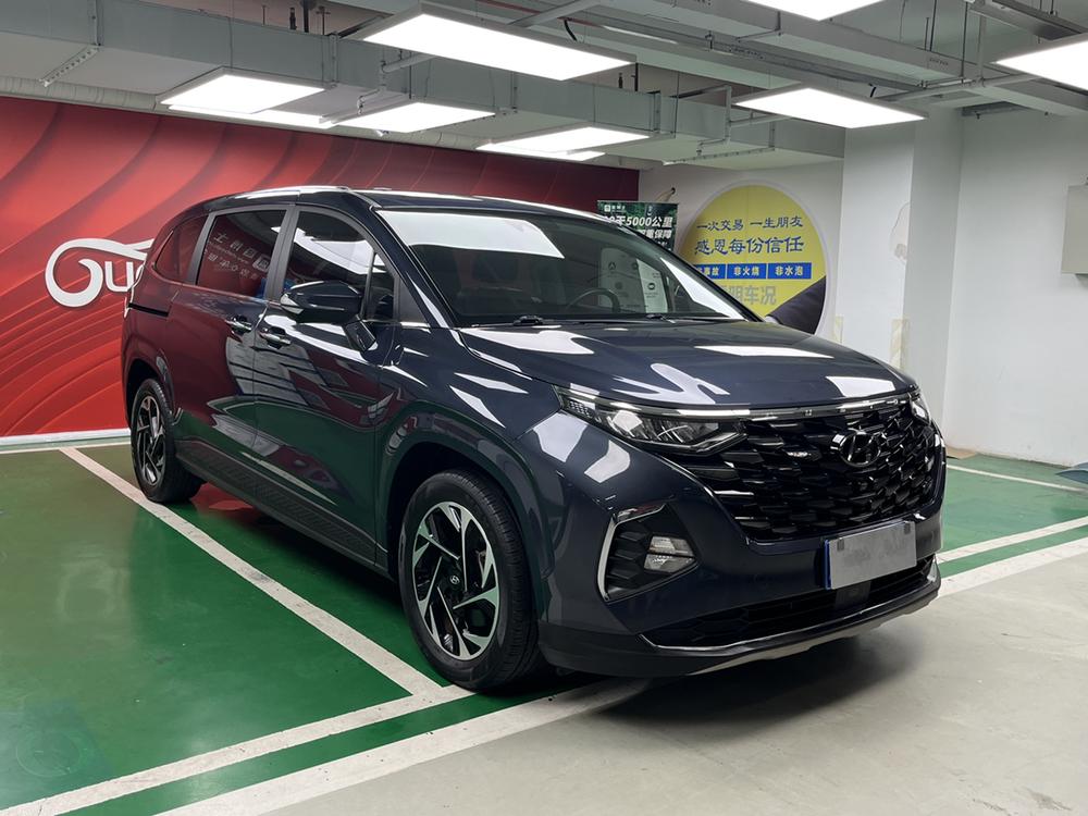 Hyundai Custo